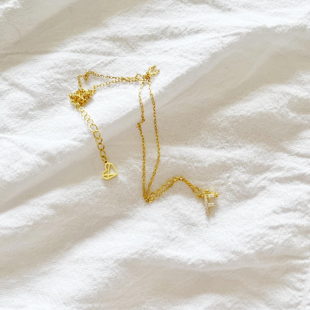 NWT Pave Initial ‘F’ Necklace 18k Gold